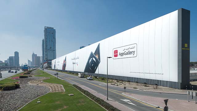 hoarding advertising Dubai